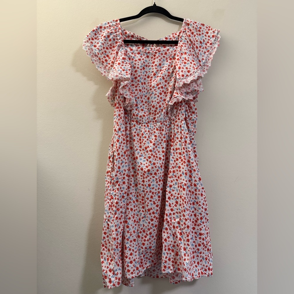 Old Navy Floral Farmhouse Mini Dress with‎ Pockets in White, Red, & Blue - L